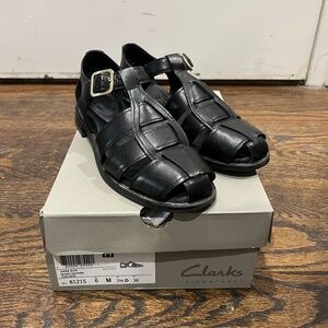 Clarks Black Leather Fisherman Sandals